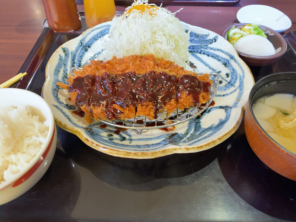 とんかつ かつ源 若槻店